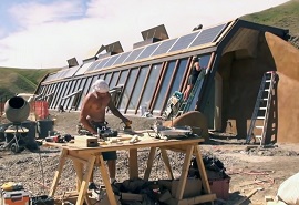 building earthship home
