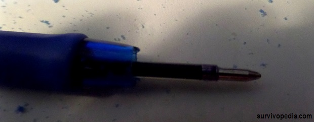 Cut the pen tip so that the hole is wide enough