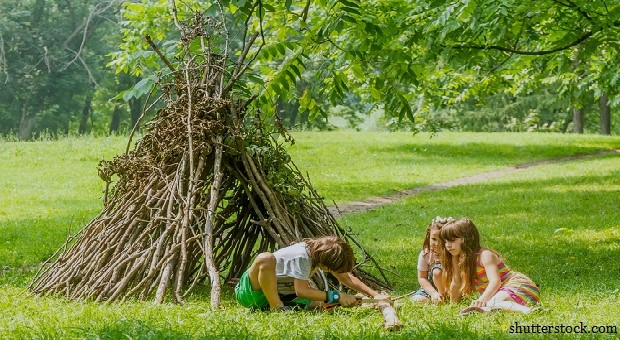 Wilderness Survival: Bushcraft Projects To Practice With Your Kids -  Survivopedia