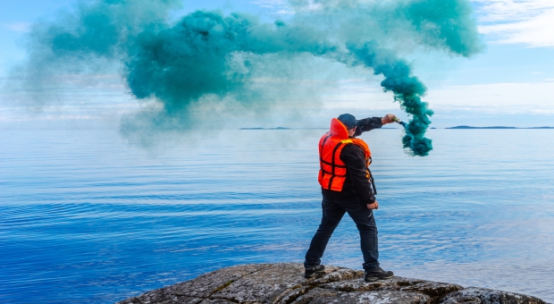 4 Effortless Steps To Make Your Own Smoke Signal Flares - Survivopedia